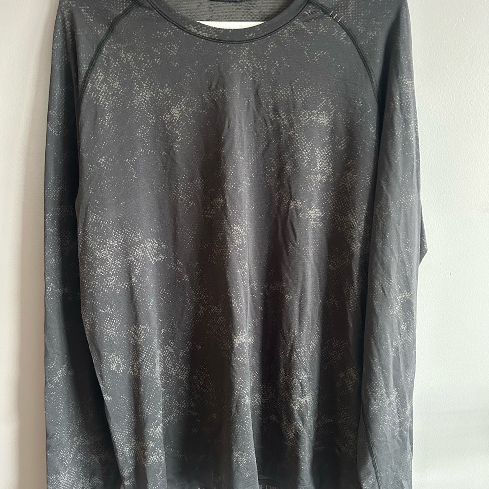 lululemon Charcoal Metal Vent Long Sleeve Tee